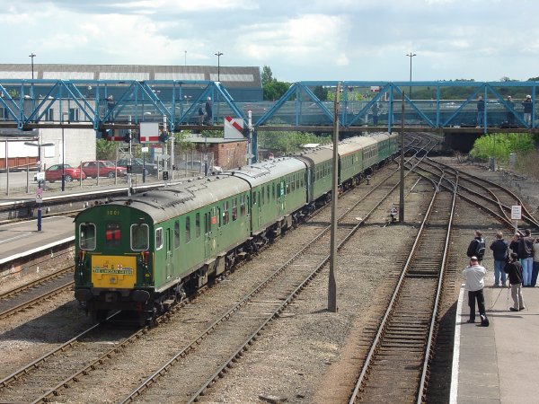 Hastings Diesels Limited – news article – HDL Lincoln Green railtour