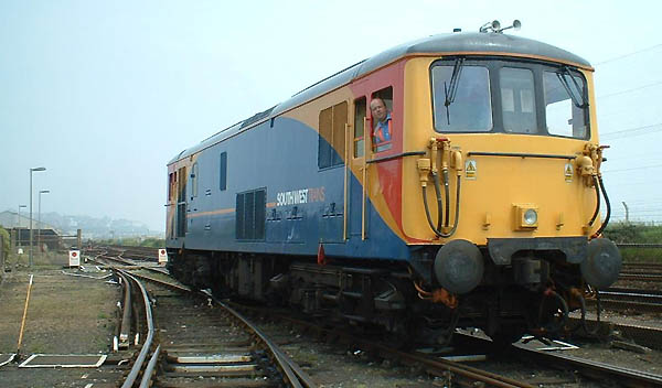 [PHOTO: SWT-liveried loco in depot yard: 39kB]
