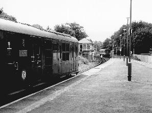 [PHOTO: Cromer platform and box, with trains: 14kB]